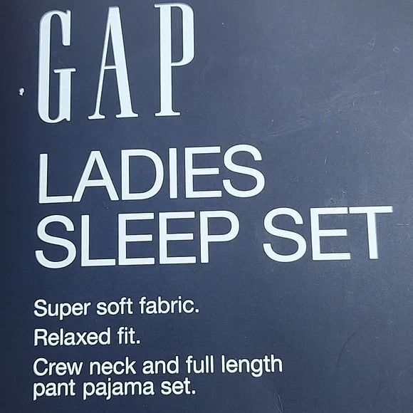 Gap Ladies Sleep Set (Crew Neck & Full Length Pant), Peach Parfait, Size Medium - Picture 2 of 5